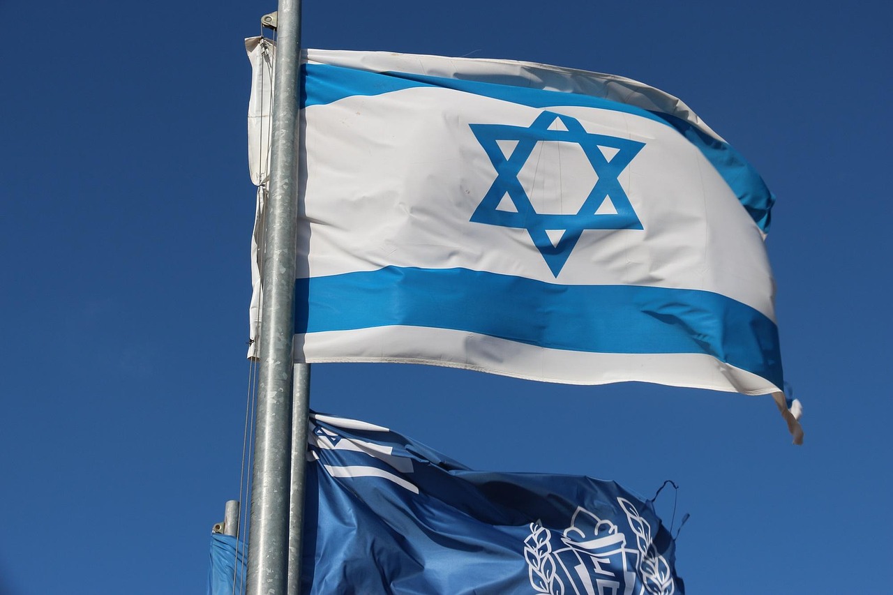 Survei Median: Mayoritas WNI Tak Suka Israel dan AS